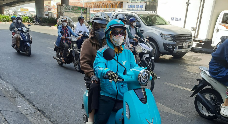 Xoay sở đón xuân